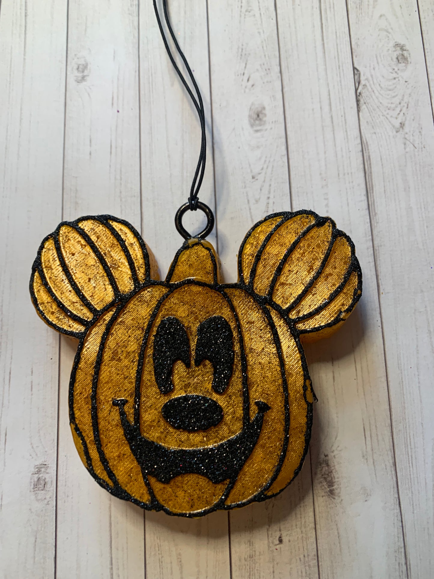Mickey pumpkin freshie