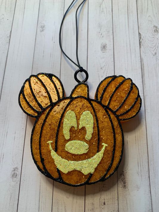 Mickey pumpkin freshie