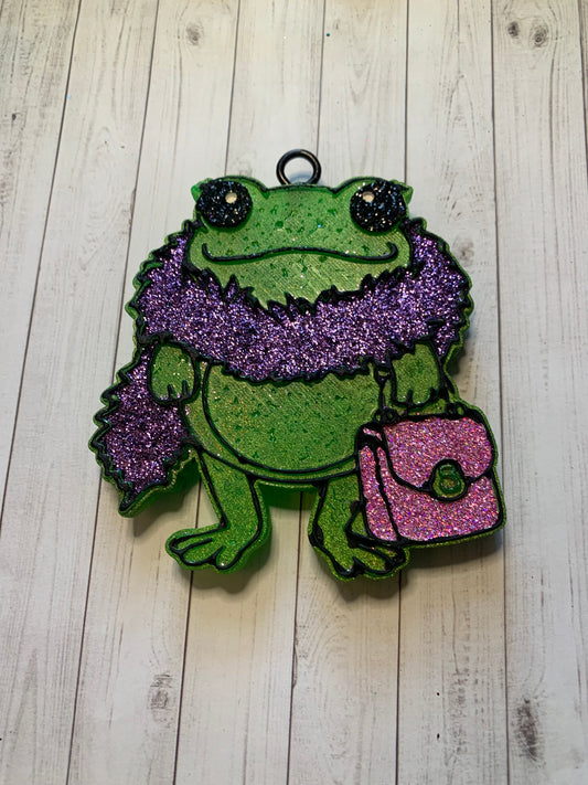 Girlie frog Freshie